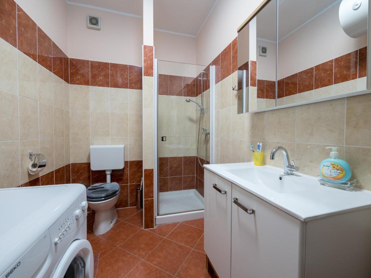 Vila Bovec Sky Mansard Apartment ภายนอก รูปภาพ
